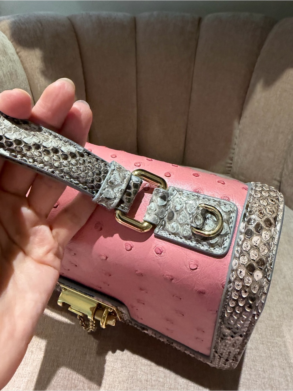 D&G Pink Ostrich and Python skin only 25 in the world limited edition like new✨ - Picture 5 of 14